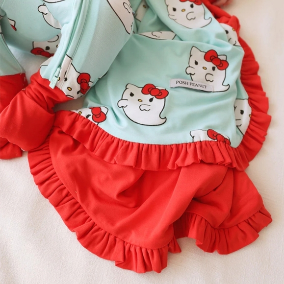 Hello kitty ghost ruffled luxette pattoo blanket - Picture 4 of 5